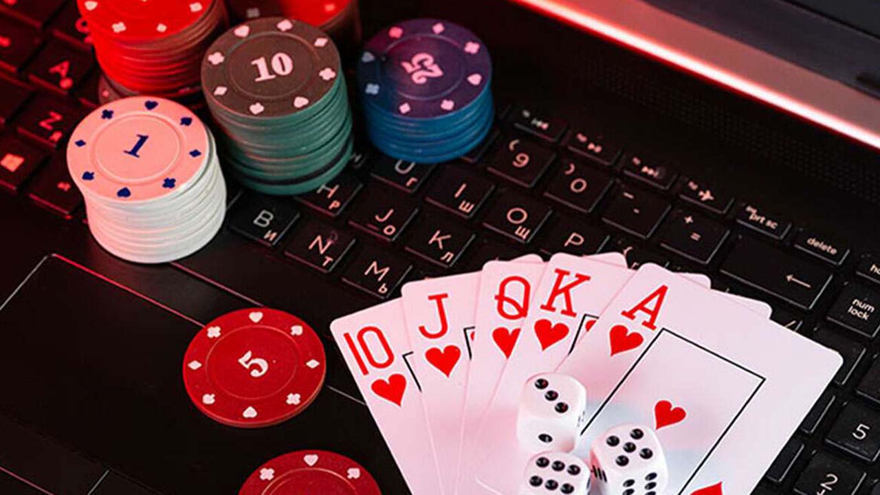 Beyond the Casino Floor: The World of Online Slot Play