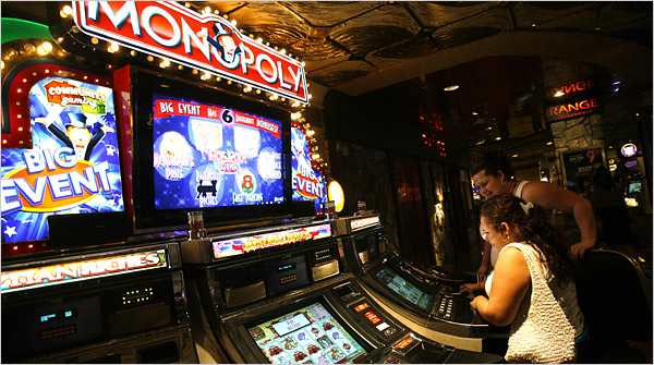 Unveiling the Digital Reel: Exploring the Fascinating World of Online Slot Machines