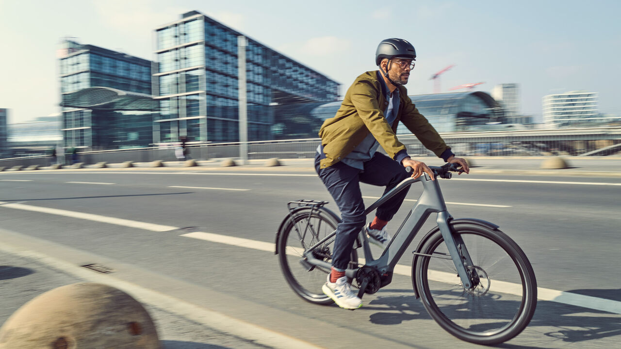 Riding the Wave of the Future: Exploring the Electric Cycle Revolution