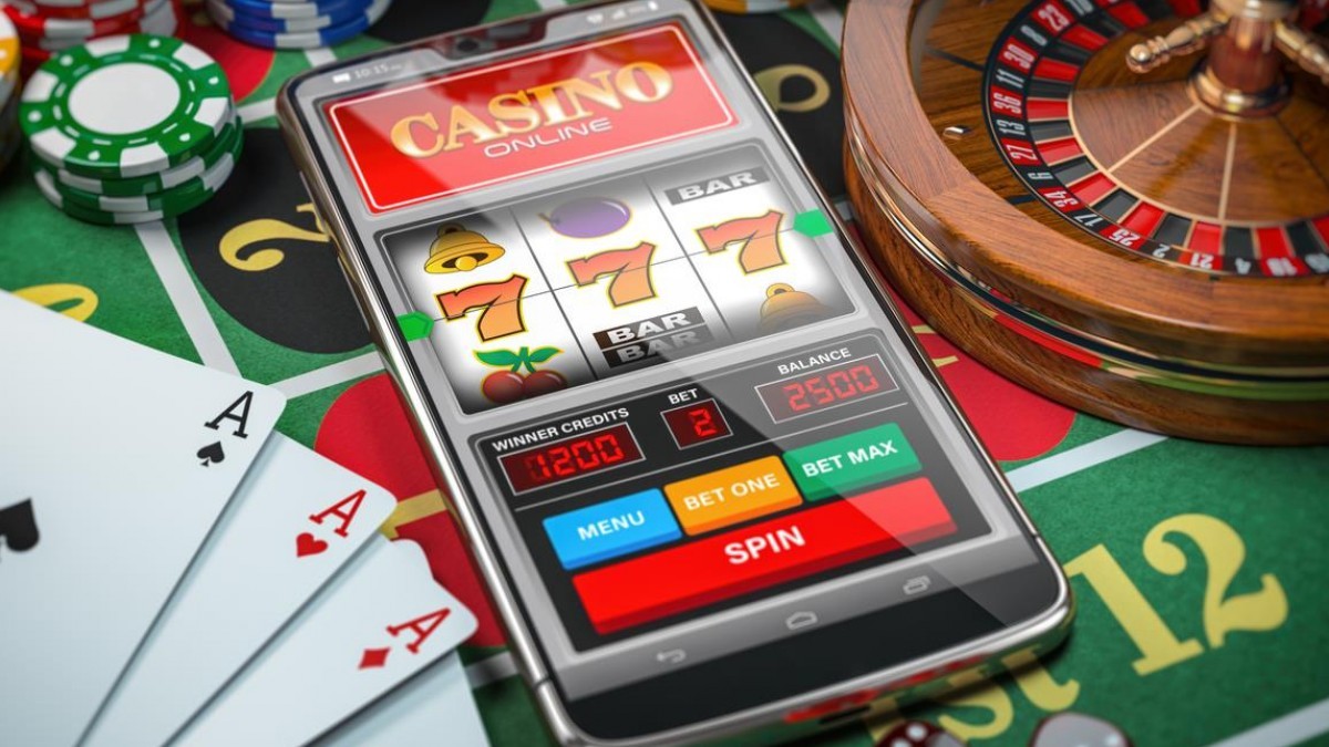 The Evolution and Appeal of Online Casino Games