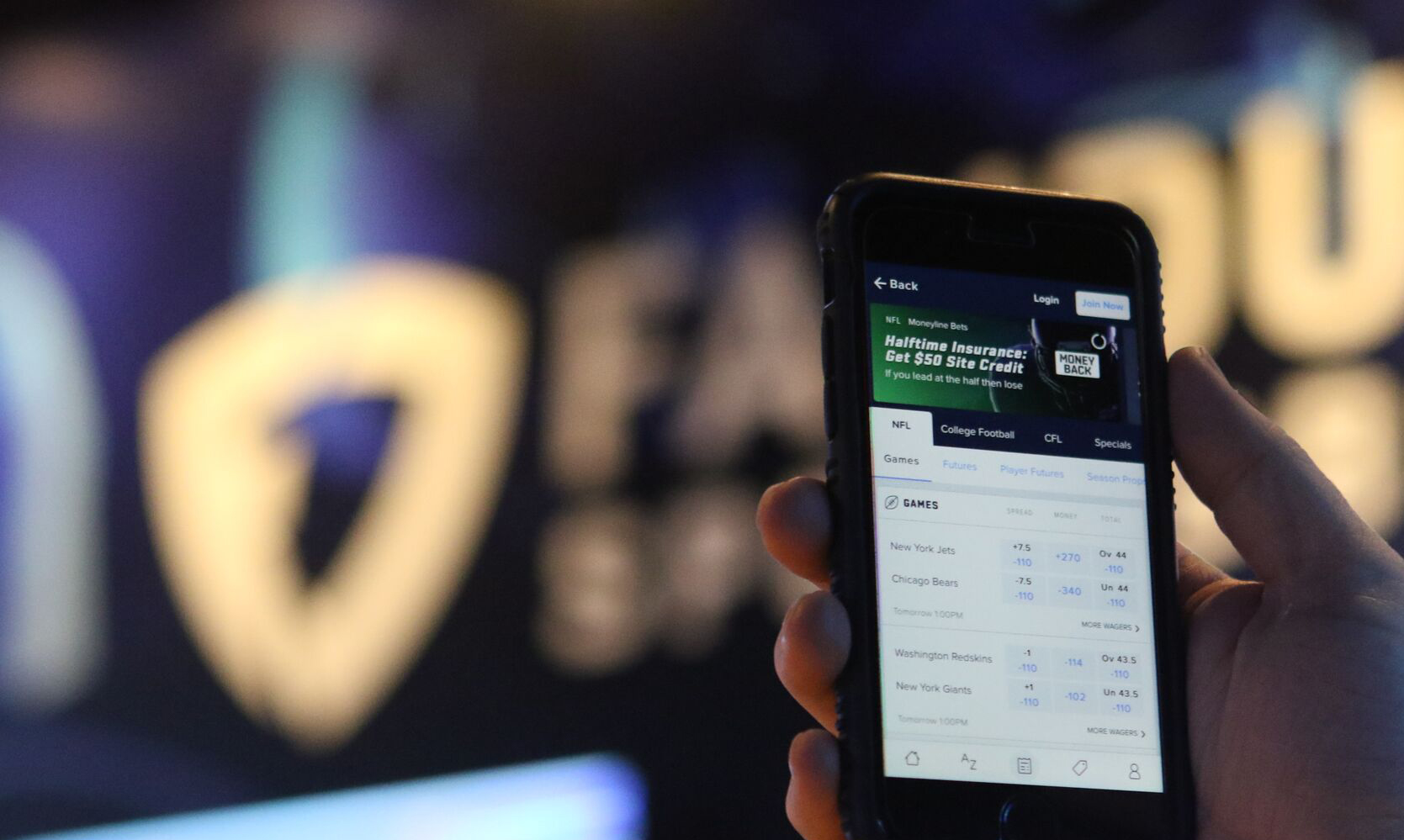 The Future of Online Betting: Trends and Innovations Shaping the Industry